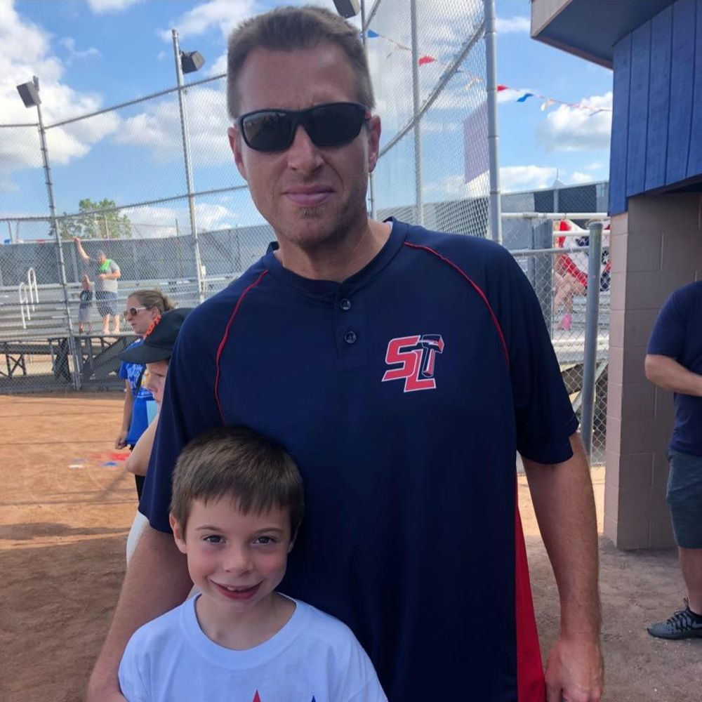 Meet your Posher, Derek